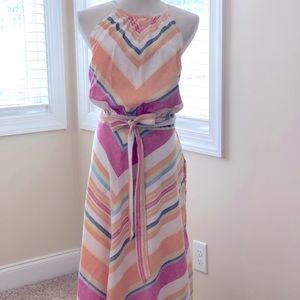 Unbelievably cute dress on...🥰